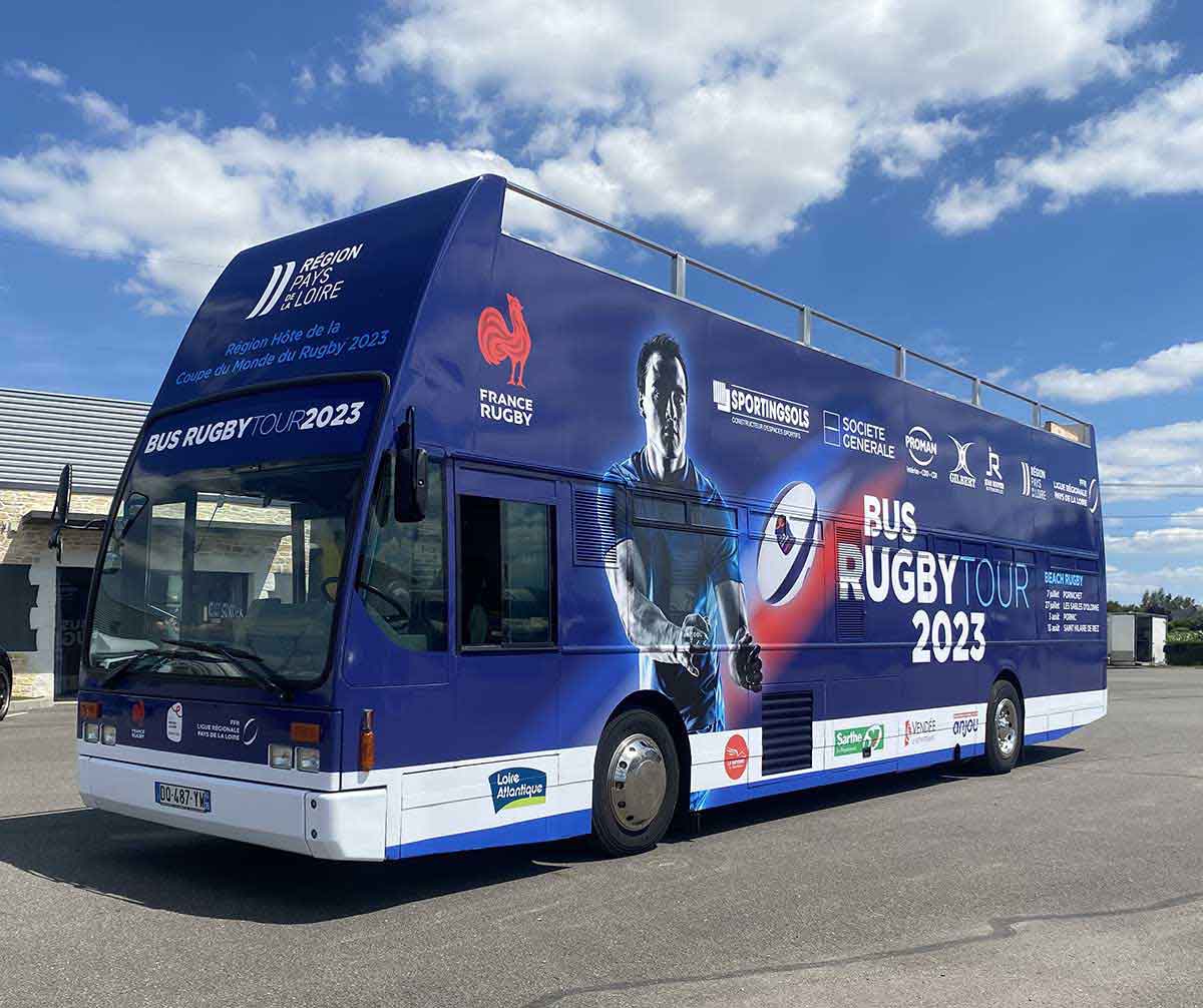 Bus impérial pour la Fédération Française du Rugby